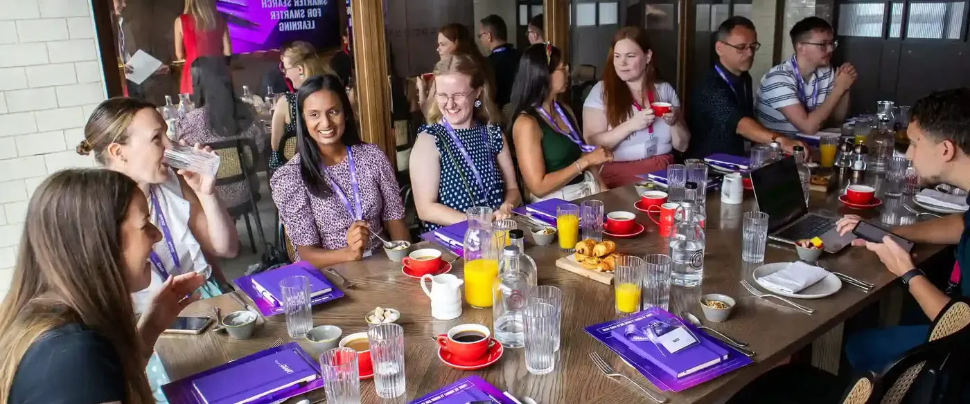Marketing leaders at a Sleeping Giant Media breakfast briefing